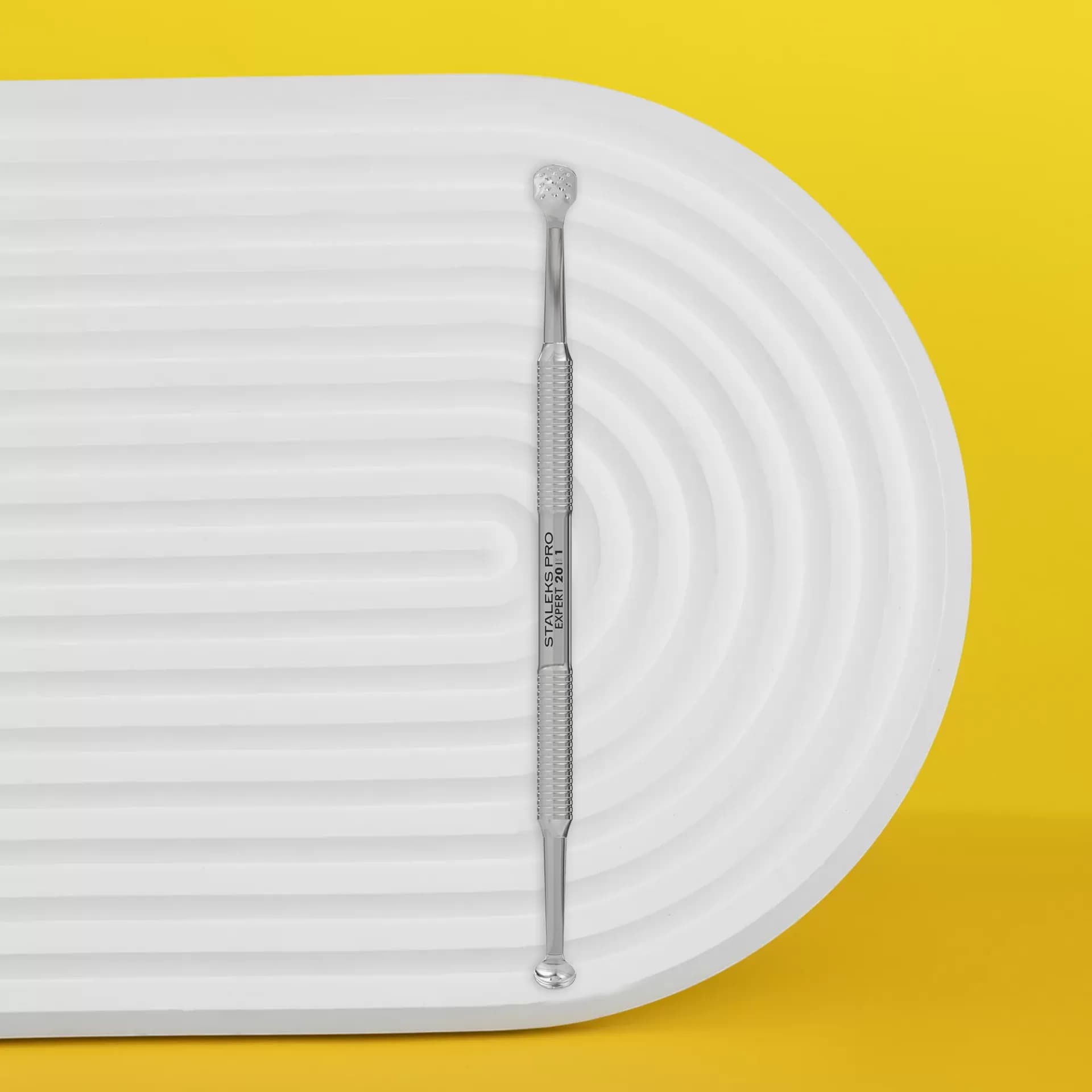 Ferramenta de Cosmetologia Dupla EXPERT 20 TIPO 1 (Colher ovalada com 15 furos)