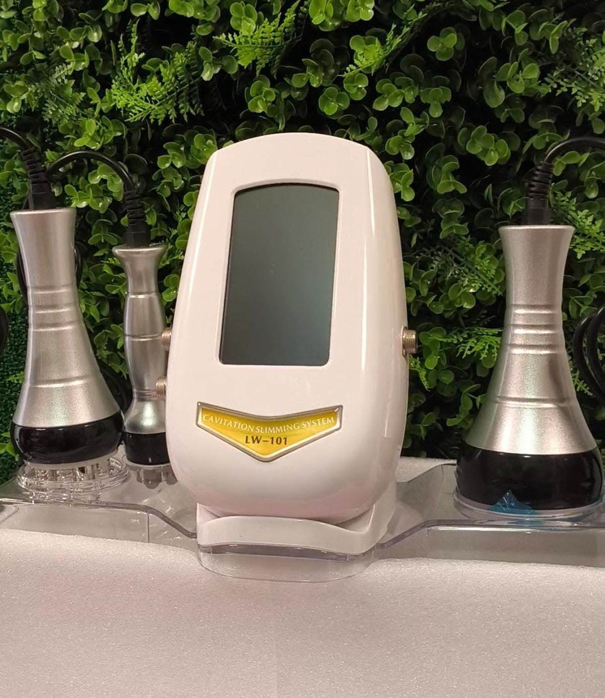 Máquina Cavitação e Radiofrequência Infravermelhos - 2